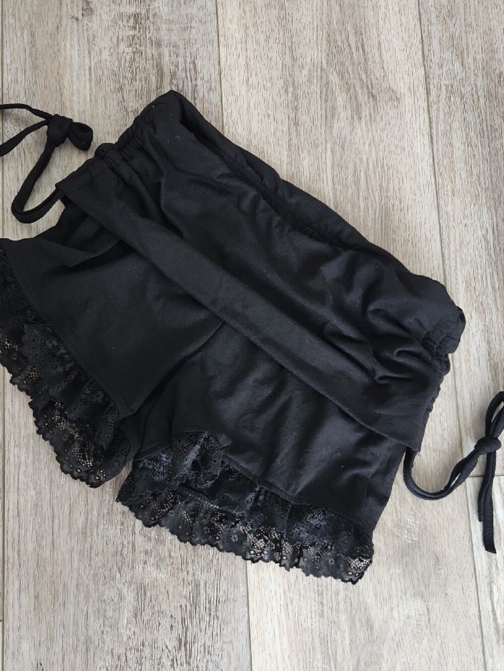 Black Lace Trim Soft Shorts Adjustable Side Ruching - Picture 2 of 5